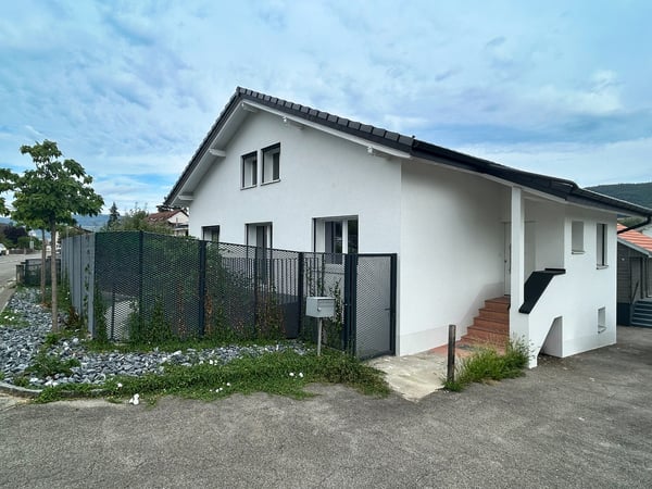 Spacieuse maison rénovée en 2025 avec dépendance à Vicques 1