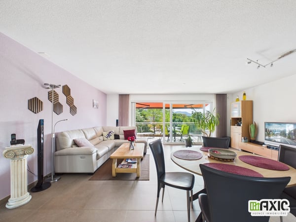 Spacieux appartement de 4.5 pièces bien entretenu à Delémont 6