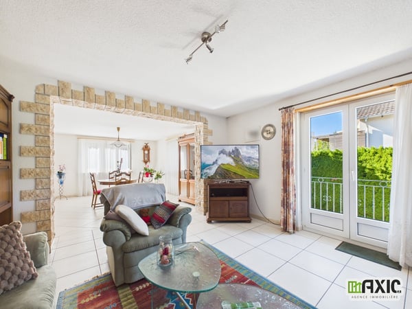 A vendre - Charmante maison de 5.5 pcs avec grand jardin à Delémont 4