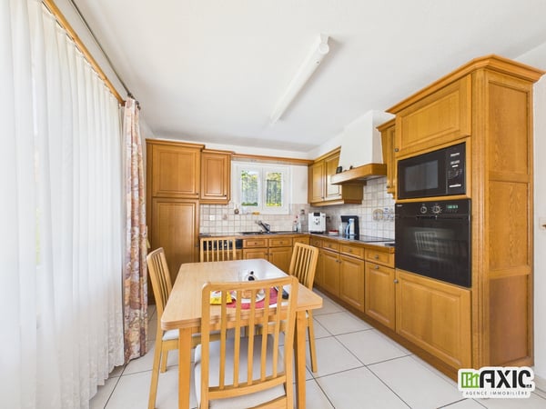 A vendre - Charmante maison de 5.5 pcs avec grand jardin à Delémont 7