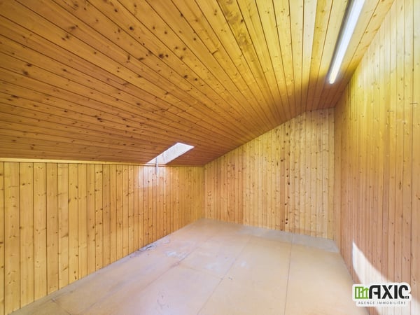 Grande maison familiale en pleine nature, terrain 1 750 m² - Movelier 12
