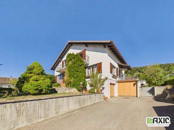 Grande maison familiale en pleine nature, terrain 1 750 m² - Movelier 1