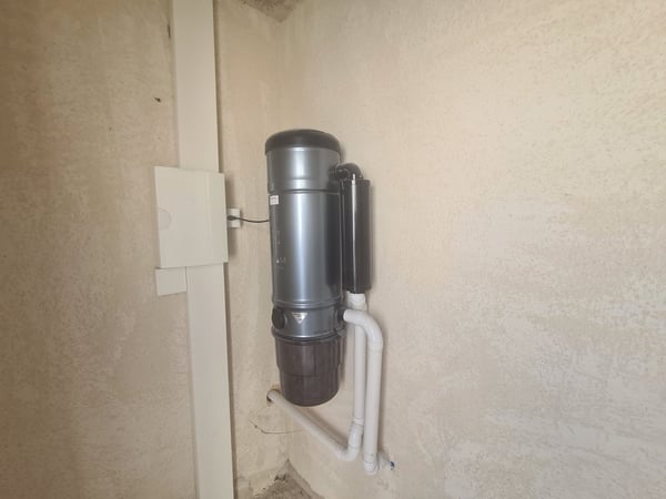 A vendre 2 immeubles à rendement comprenant 4 appartements par immeuble tous loués 18