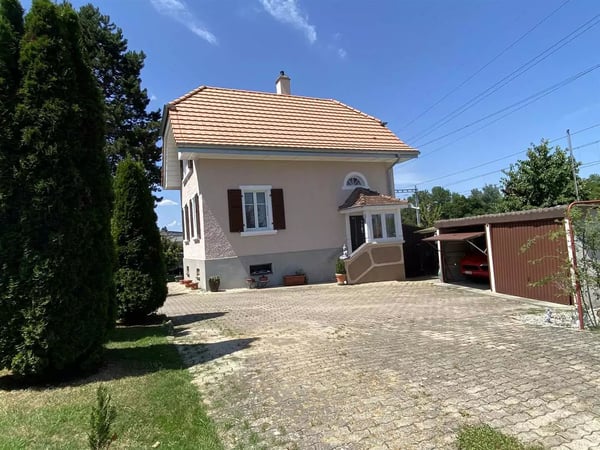 TRES GROSSE BAISSE DU PRIX DE VENTE - Plaisante maison familiale de 5,5 pièces totalement rénovée 9