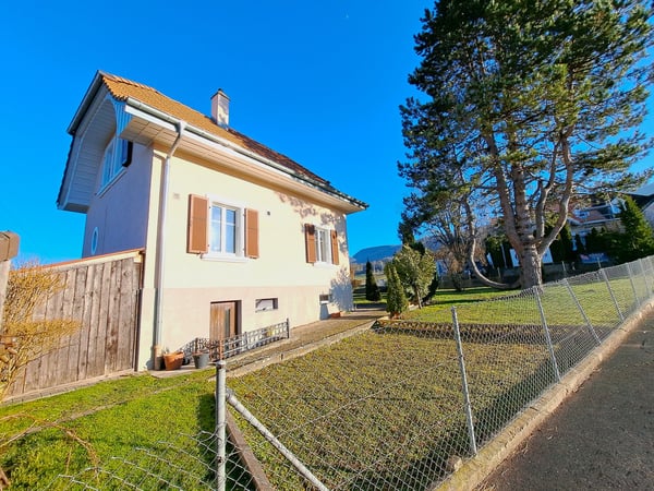 TRES GROSSE BAISSE DU PRIX DE VENTE - Plaisante maison familiale de 5,5 pièces totalement rénovée 8