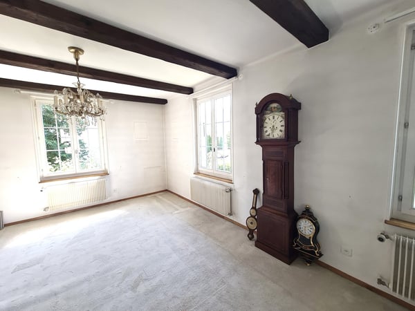 GROSSE BAISSE DU PRIX DE VENTE - Grande maison familiale de 7,5 pièces bien située avec garage 6