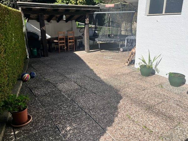 Joli immeuble à rendement bien entretenu comprenant 6 appartements, 1 atelier et 3 garages 16