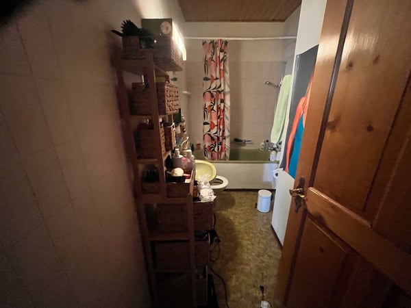 Joli immeuble à rendement bien entretenu comprenant 6 appartements, 1 atelier et 3 garages 21