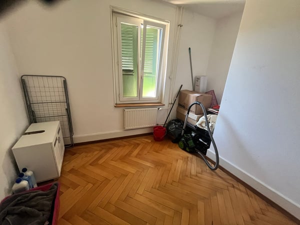 Joli immeuble à rendement bien entretenu comprenant 6 appartements, 1 atelier et 3 garages 13