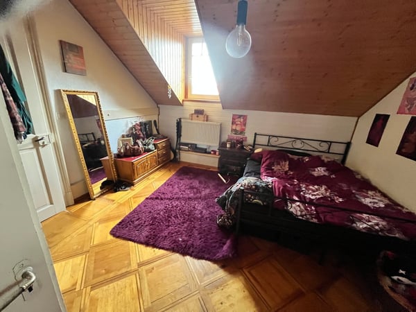 Joli immeuble à rendement bien entretenu comprenant 6 appartements, 1 atelier et 3 garages 26