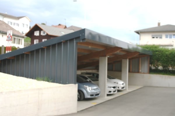 Joli et récent immeuble à rendement en excellent état de 6 appartements de 1.5 pièces loués 15