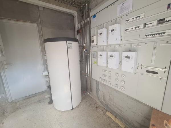 Joli appartement de 4,5 pièces en PPE idéalement situé et au calme vendu à un prix très raisonnable 8