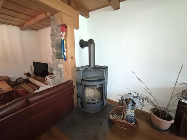 EXCEPTIONNEL ! - Magnifique ferme franc-montagnarde rénovée avec habitation et salle de spectacle 18