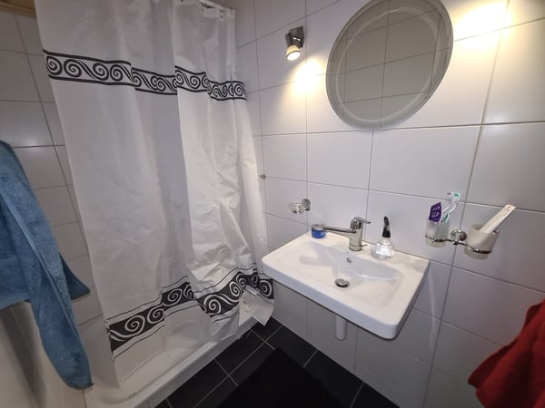 EXCEPTIONNEL ! - Magnifique ferme franc-montagnarde rénovée avec habitation et salle de spectacle 27