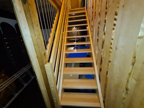 EXCEPTIONNEL ! - Magnifique ferme franc-montagnarde rénovée avec habitation et salle de spectacle 40