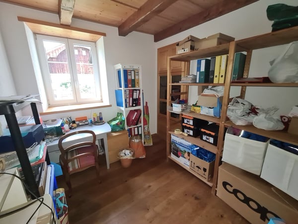 EXCEPTIONNEL ! - Magnifique ferme franc-montagnarde rénovée avec habitation et salle de spectacle 25