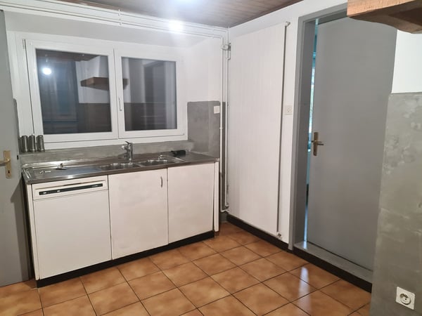 BAISSE DU PRIX DE VENTE - Grande maison familiale atypique de 7,5 pièces 27