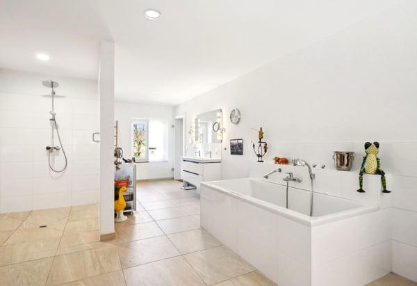 Offre exceptionnelle et très rare - Magnifique ferme villageoise totalement rénovée sur 4'385 m² 31