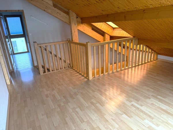 Jolie villa idéalement bien située et au calme avec un bon dégagement 31