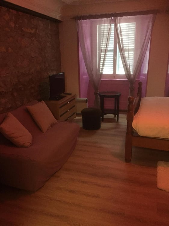 Salon de massage - 1 chambres avec salles de bain individuelles 11