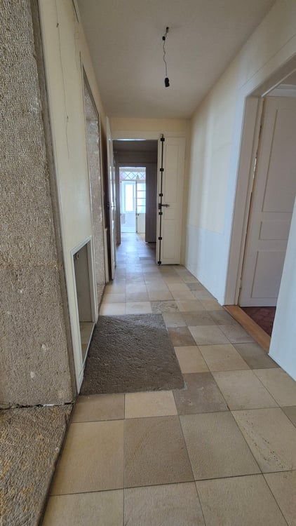 Grand 1.5 pièces avec cachet situé en centre-ville. 20