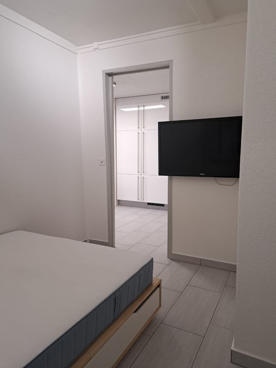 Appartement 2 pièces dans rue très calme au Locle 10