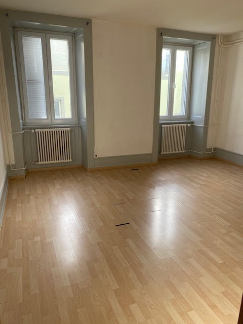 Spacieux appartement de 1.5 pièces à La Chaux-de-Fonds 3