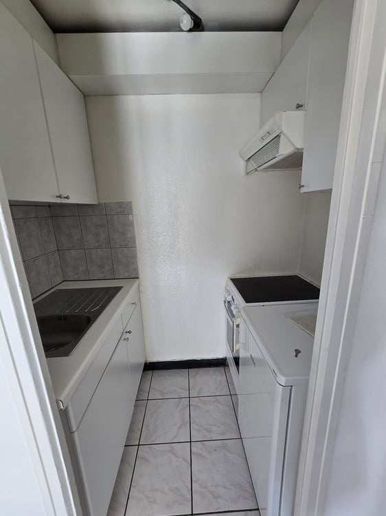 Appartement 1 pièce au 11ème étage à La Chaux-de-Fonds 2