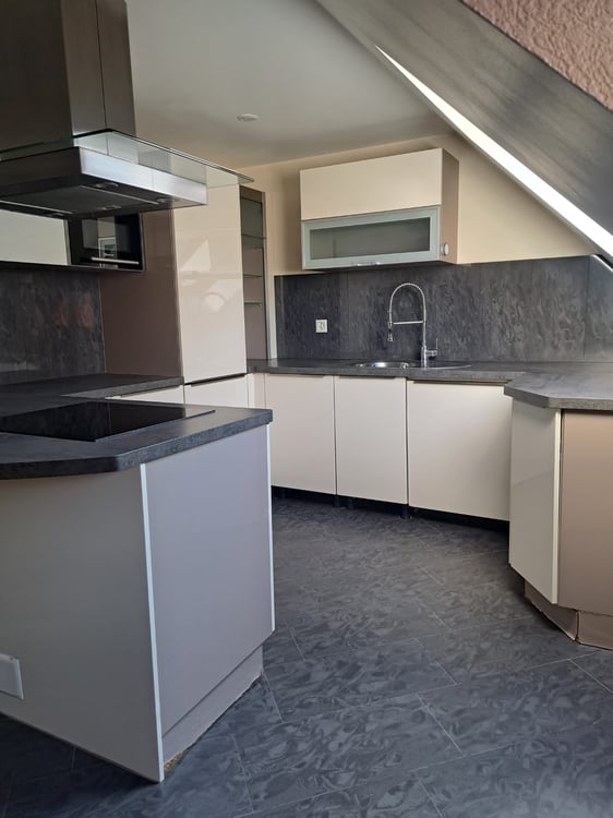 Spacieux duplex de 4,5 pièces au cœur du Locle 3