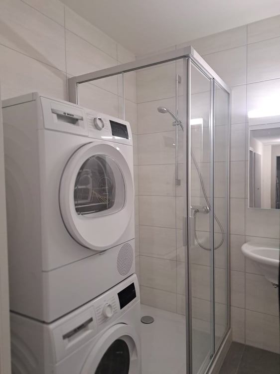 Bel appartement de 1 pièces au rez-de-chaussée surélevé au Locle 6