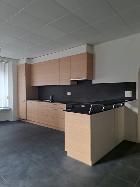 Bel appartement de 4 pièces au rez-de-chaussée surélevé au Locle 1
