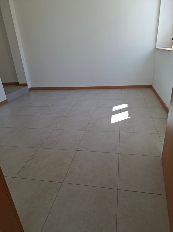 Appartement 1 pièces lumineux au rez-de-chaussée à Le Locle 2