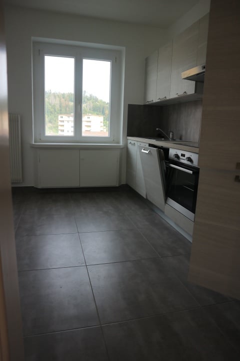Bel appartement de 4 pièces au Locle 1