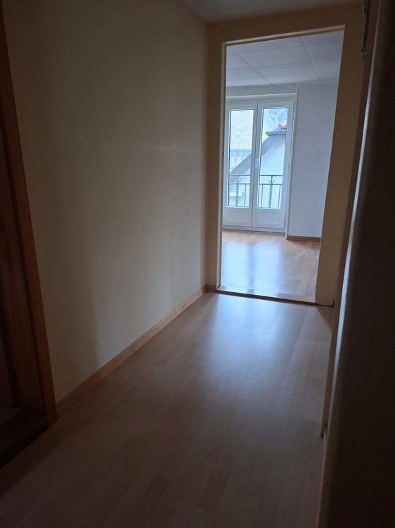 Spacieuse maison de 9 pièces à louer à La Chaux-de-Fonds 19