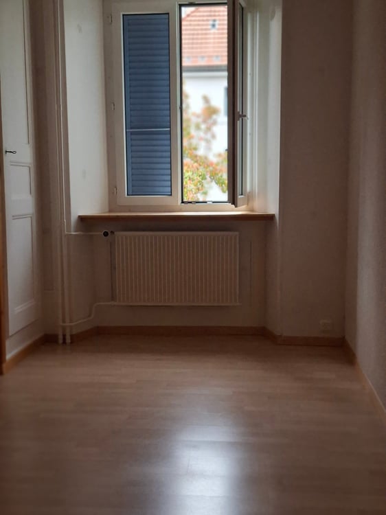 Spacieuse maison de 9 pièces à louer à La Chaux-de-Fonds 13