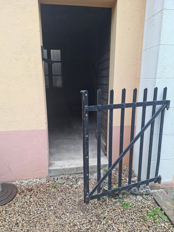 Spacieuse maison de 9 pièces à louer à La Chaux-de-Fonds 4