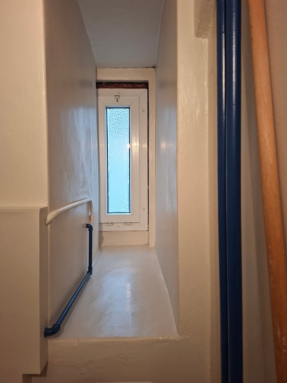 Spacieuse maison de 9 pièces à louer à La Chaux-de-Fonds 18