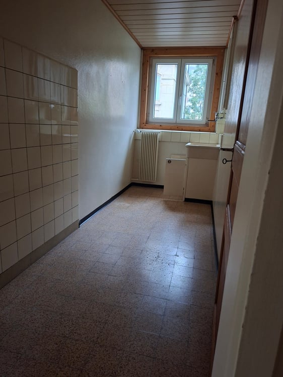 Spacieuse maison de 9 pièces à louer à La Chaux-de-Fonds 23