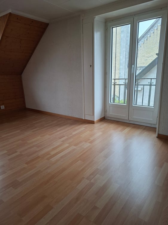 Spacieuse maison de 9 pièces à louer à La Chaux-de-Fonds 21