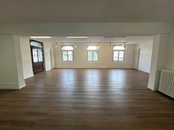 A louer - Local commercial de 80m2 - Grandcour 37 à Payerne 2