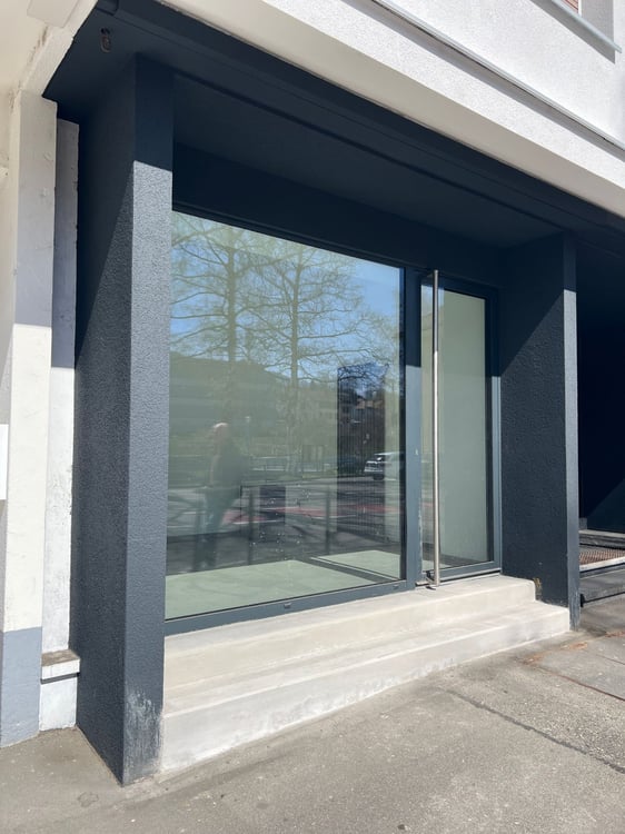 Joli kiosque entièrement rénové en 2024 au coeur de Moutier 1