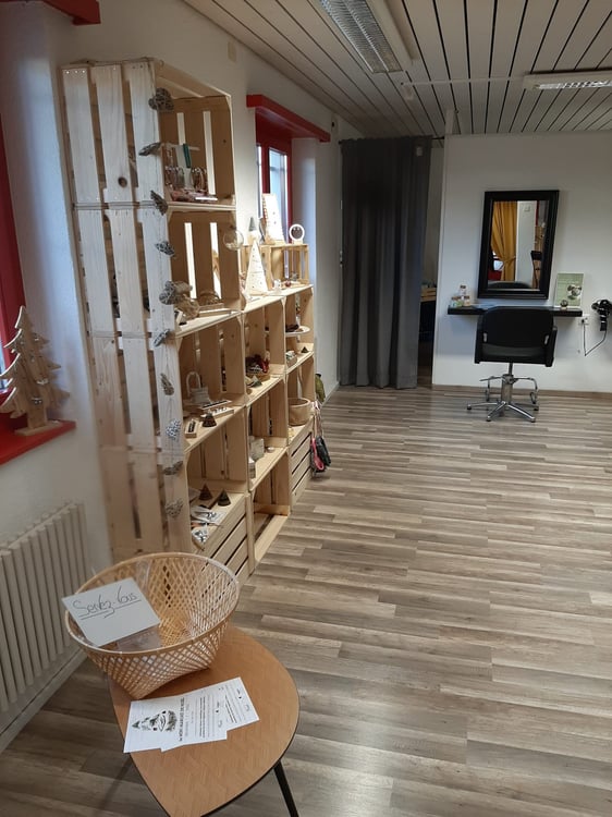 Salon de coiffure à vendre - Les Genevez 6