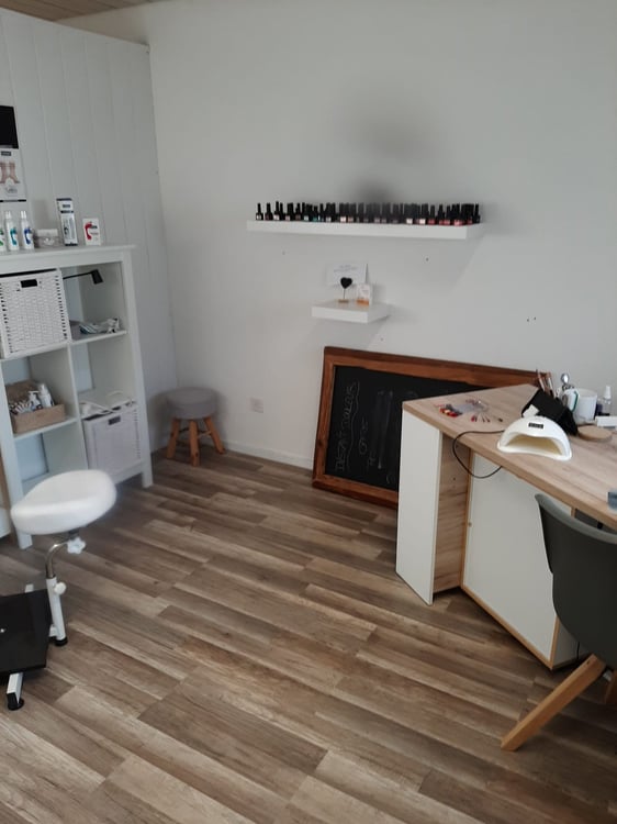 Salon de coiffure à vendre - Les Genevez 4