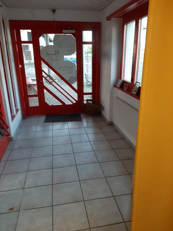 Salon de coiffure à vendre - Les Genevez 10