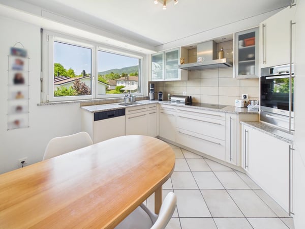 Bel appartement lumineux à Delémont ? 4.5 pièces, 89 m² 2