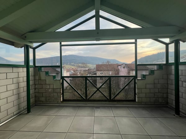 Magnifique appartement de 2.5 pces rénové 3