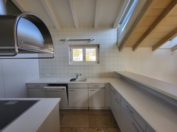 Grand appartement de 5.5 pièces à Delémont 6