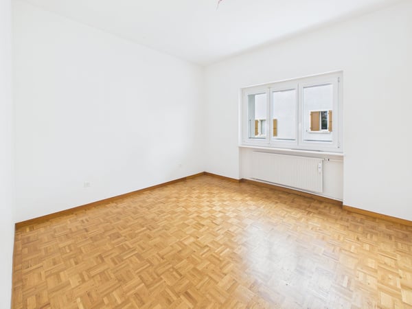 Bel appartement de 3.5 pièces avec balcon à Boécourt 7