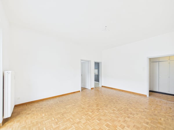 Bel appartement de 3.5 pièces avec balcon à Boécourt 6
