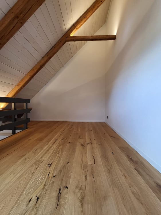 Magnifique 5.5 pièces en duplex à Courtételle 7